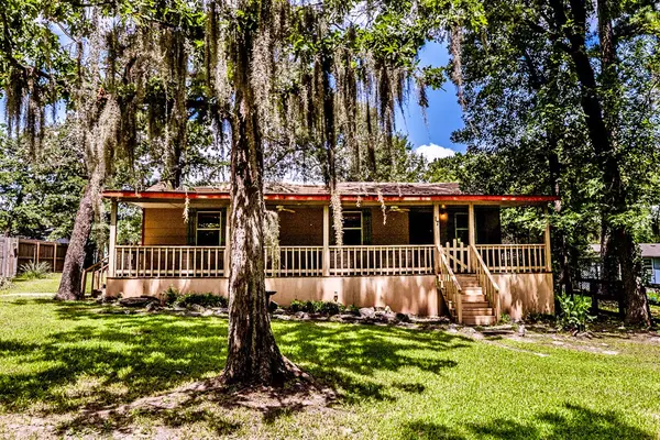17 Pine Wood Drive, Huntsville, TX 77320
