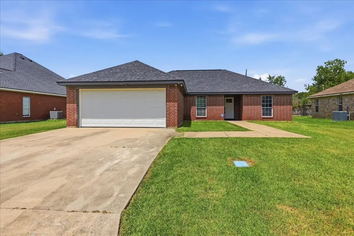 4406 Highland Avenue, Orange, TX 77632 - #1