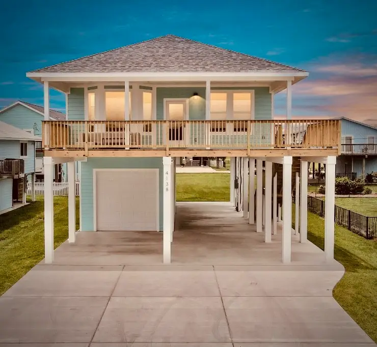 22814 Camino Street, Galveston, TX 77554 - Image #1