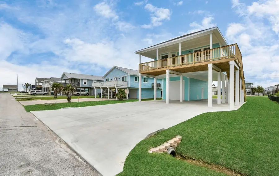 22814 Camino Street, Galveston, TX 77554 - Image #3
