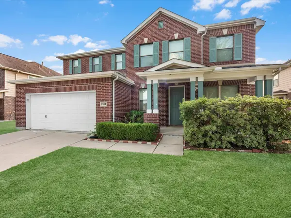 2105 Orchard Frost Drive, Pearland, TX 77581