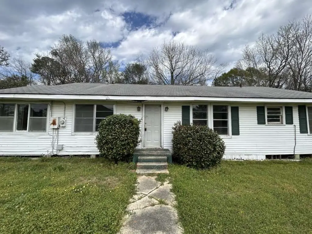 509 E Martin Luther King Boulevard, Jasper, TX 75951 - Image #1