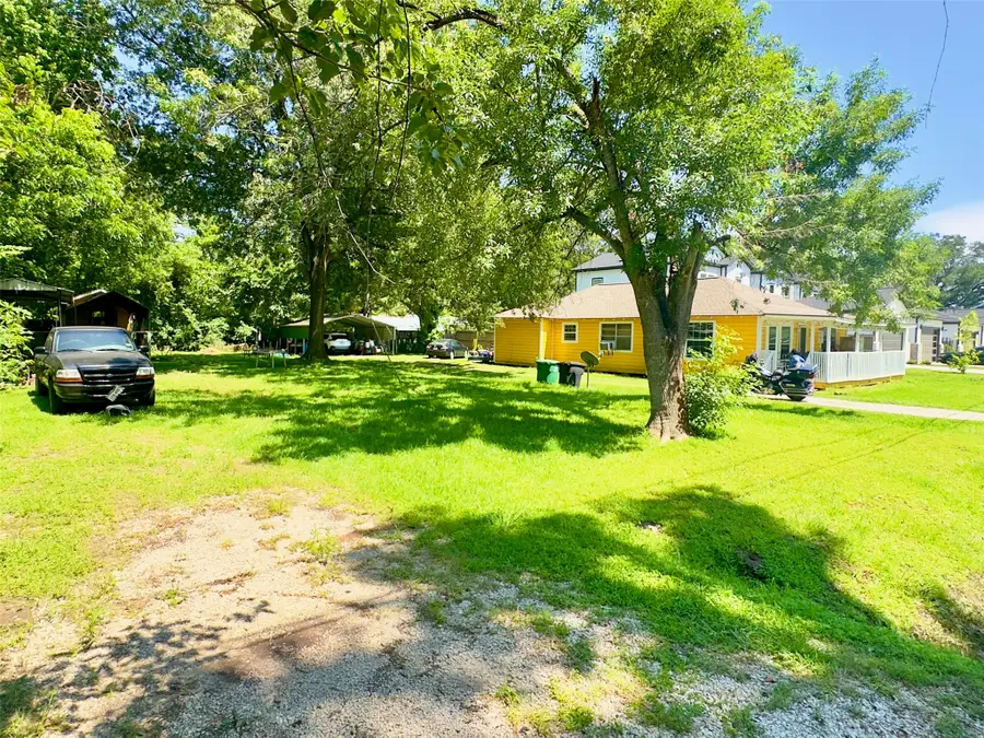 7418 Cora Street, Houston, TX 77088 - Image #2