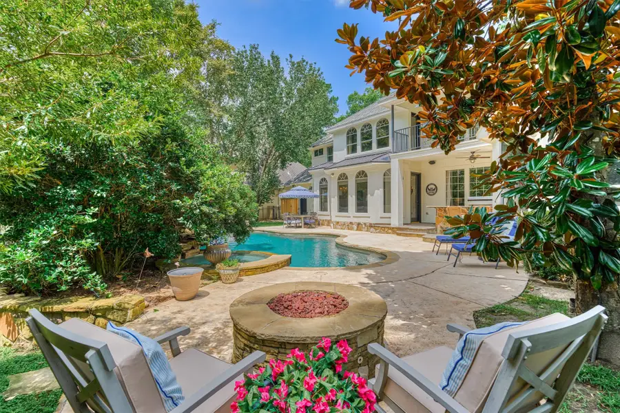 319 S Silvershire Circle, The Woodlands, TX 77381 - #2