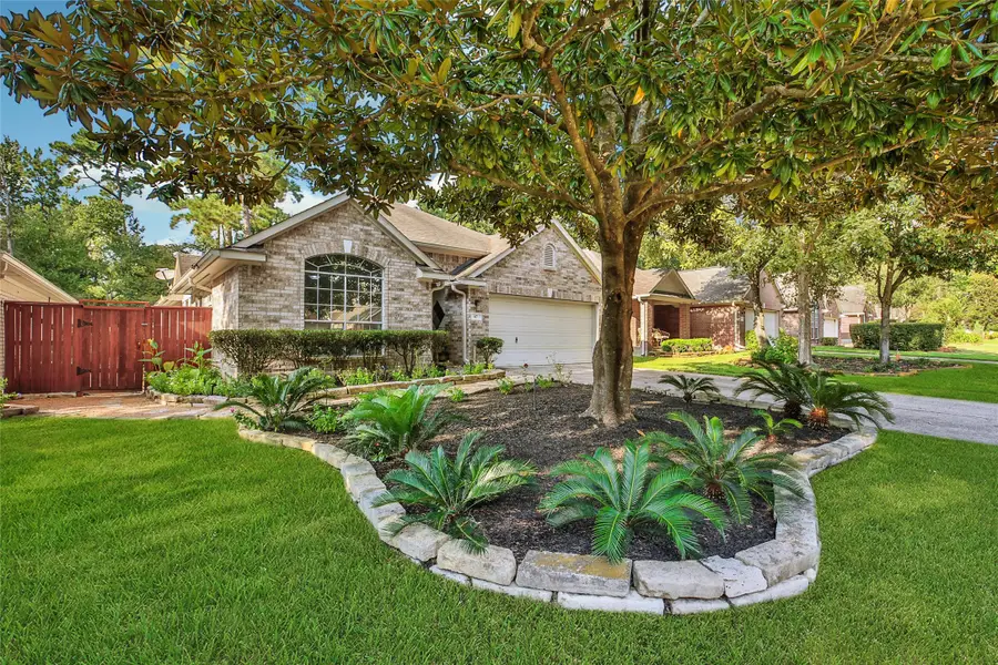 67 N Veranda Ridge Drive, The Woodlands, TX 77382 - Image #2