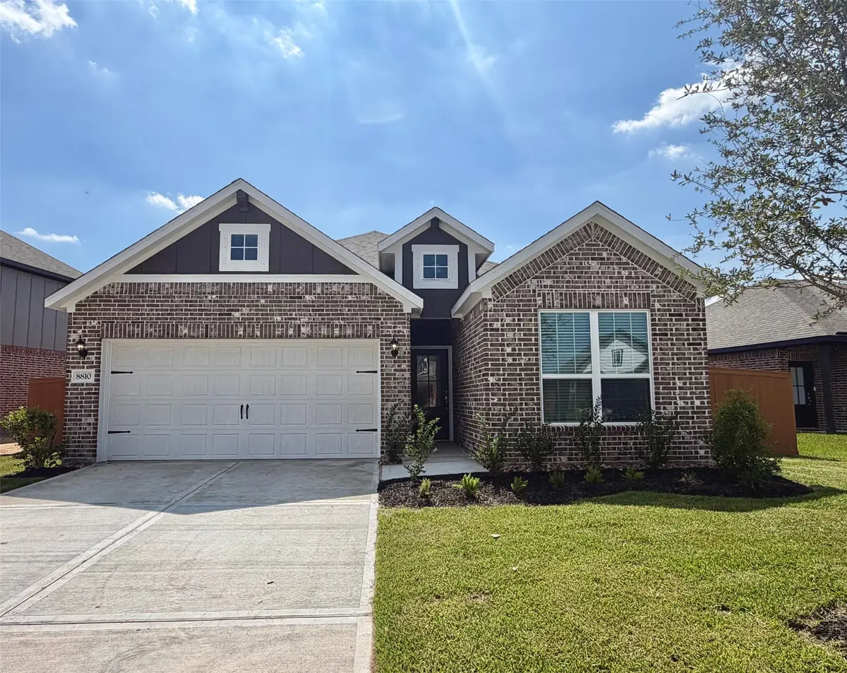 8810 New Jade Drive, Iowa Colony, TX 77583 - #1