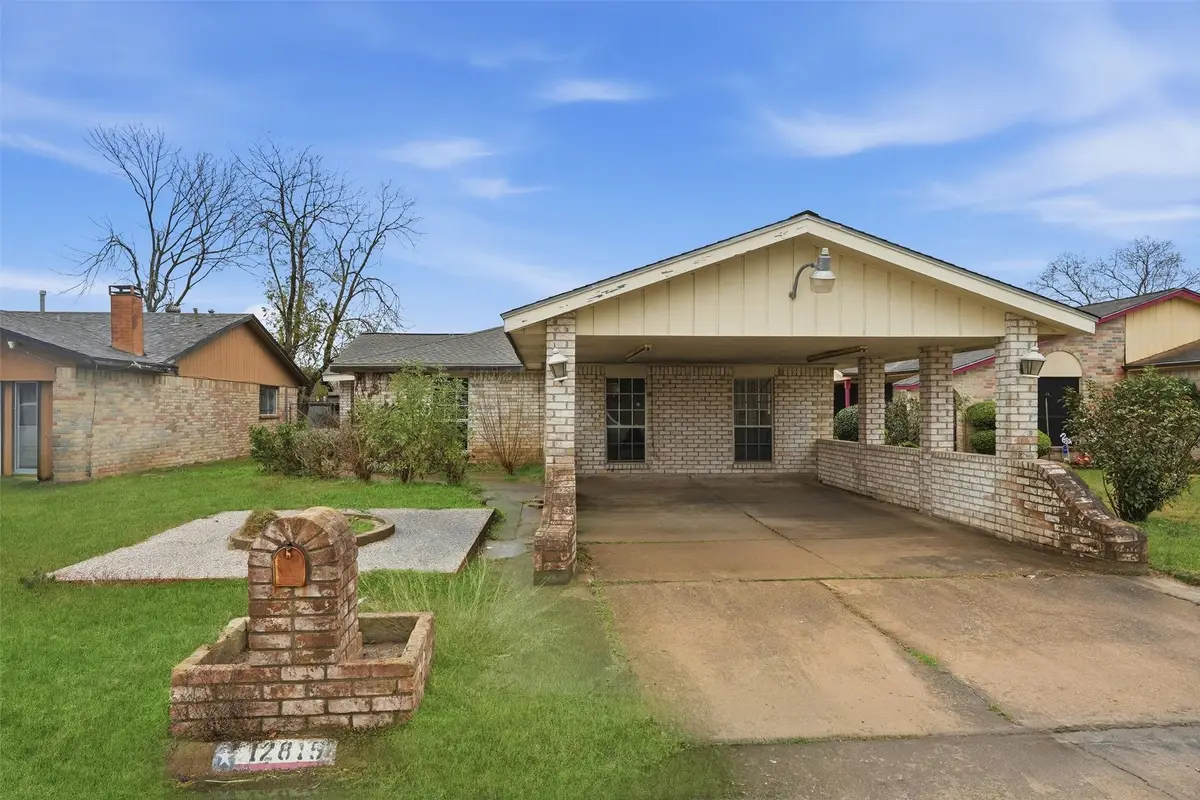 12815 Mosscrest Drive, Houston, TX 77048 - Image #1