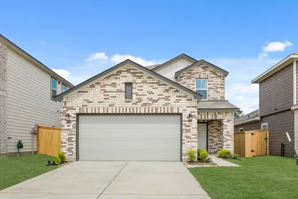 117 Rising Cedar Lane, Hockley, TX 77447