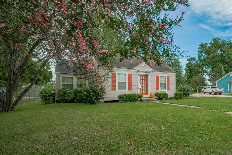 600 Texas Street, Wharton, TX 77488 - Image #2
