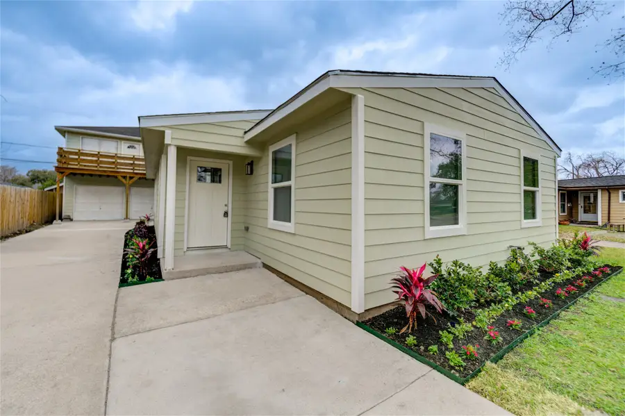 6603 Narcissus Street, Houston, TX 77087 - #2