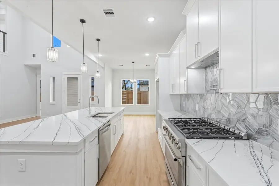 11626 Flintlock Road, La Porte, TX 77571 - #2