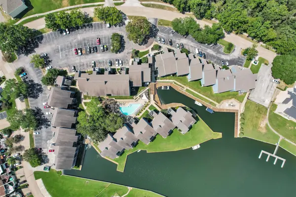 12500 Melville Drive 325c, Montgomery, TX 77356