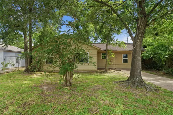 7538 Bywood Street, Houston, TX 77028