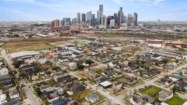 1719 Gentry Street, Houston, TX 77009