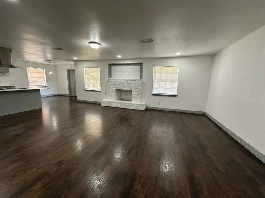 5850 Paisley Street, Houston, TX 77096 - #2
