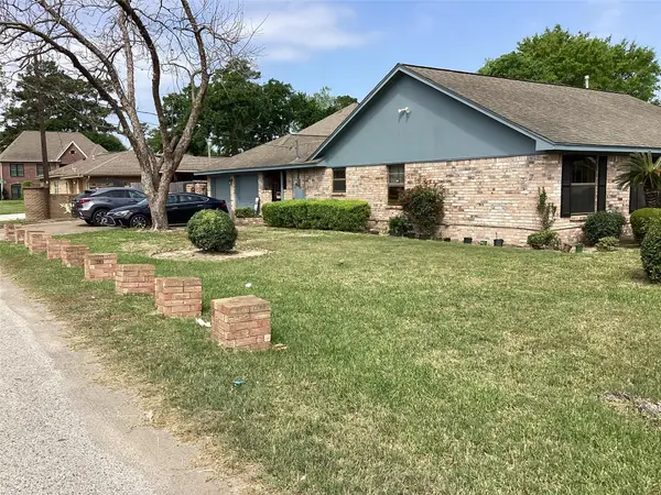 5403 Boots Road, Houston, TX 77091