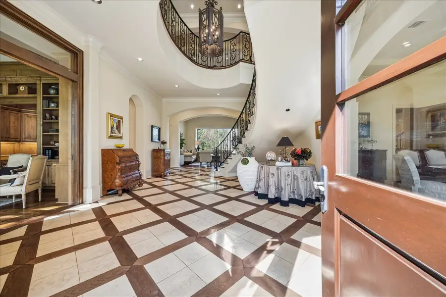 107 Willowend Drive, Houston, TX 77024 - #2