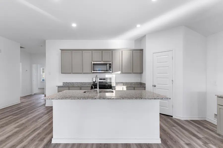 5630 Spoonbill Drive, Orange, TX 77632 - Image #2