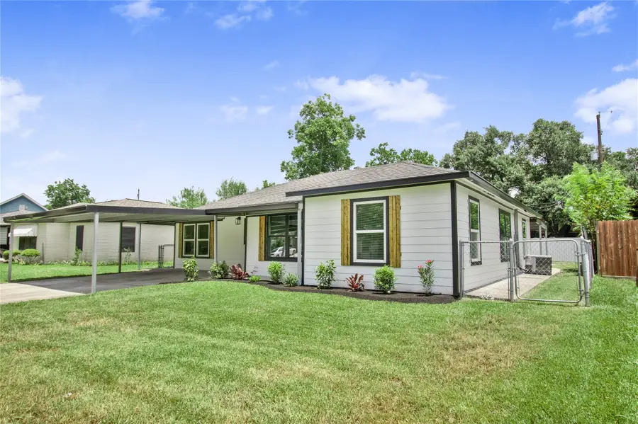 1015 Roper Street, Houston, TX 77034 - #3