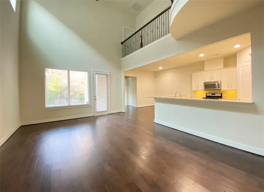 9510 Cedarpost Square Street, Houston, TX 77055 - Image #3