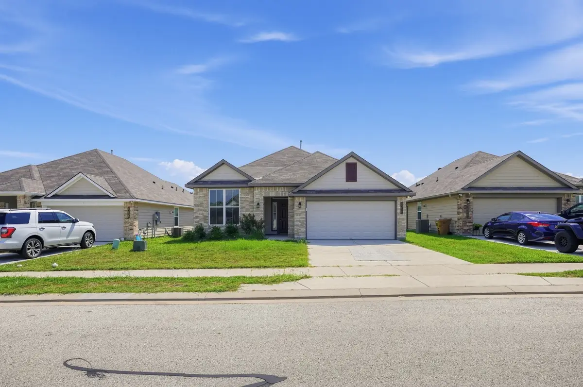 213 New Dawn Trail, Huntsville, TX 77320 - #1