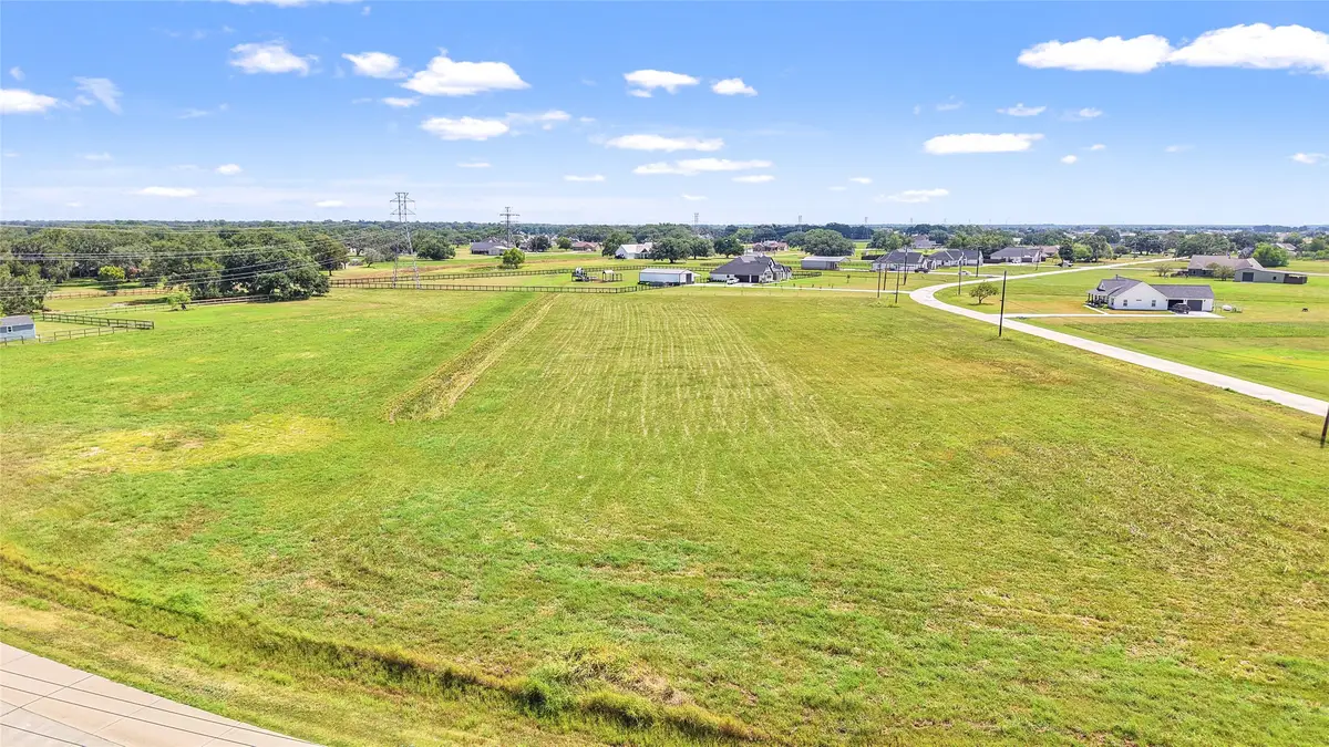 713 Winchester Trail, Angleton, TX 77515 - #1