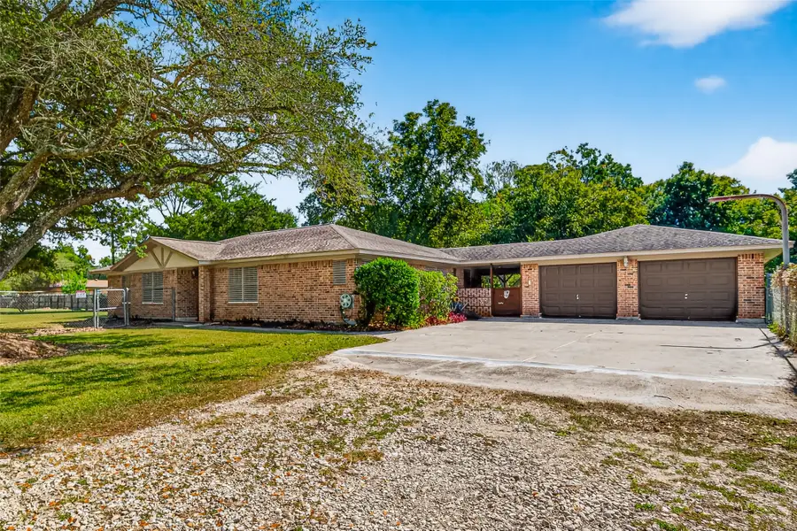 12021 7th 1/2 Street, Santa Fe, TX 77510 - Image #2