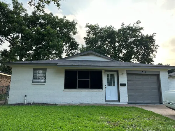 511 Guyer Street, Sugar Land, TX 77498