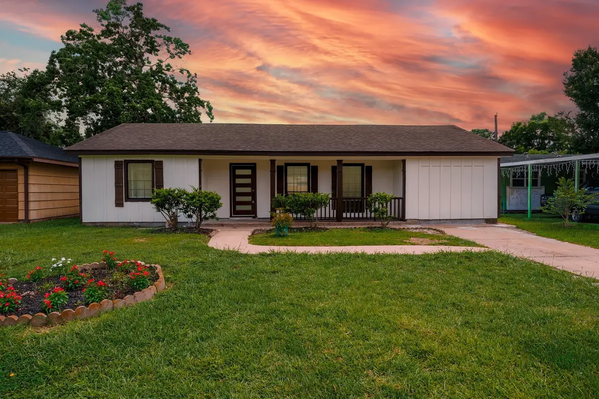 5618 Southbrook Street, Houston, TX 77033 - #1