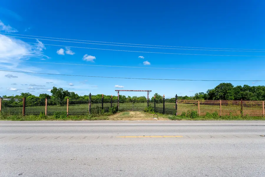 11030 Fm-523, Angleton, TX 77515 - Image #3