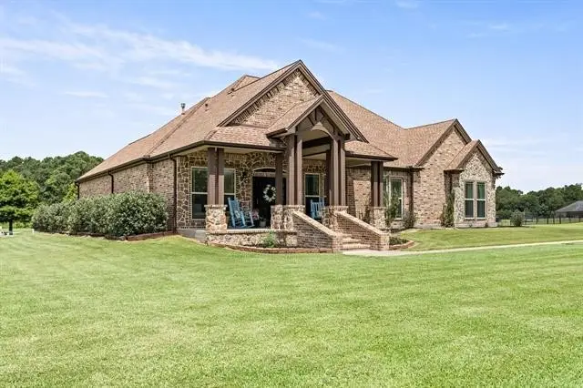 1830 Langham Forest Boulevard, Orange, TX 77630 - Image #2