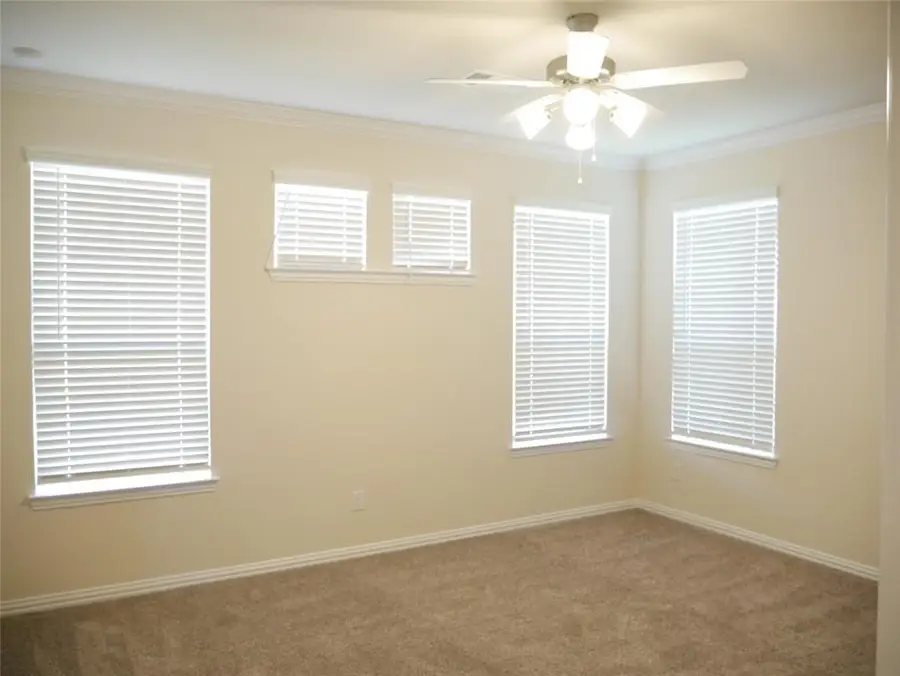 10430 Junction Peak Drive, Iowa Colony, TX 77583 - Image #3