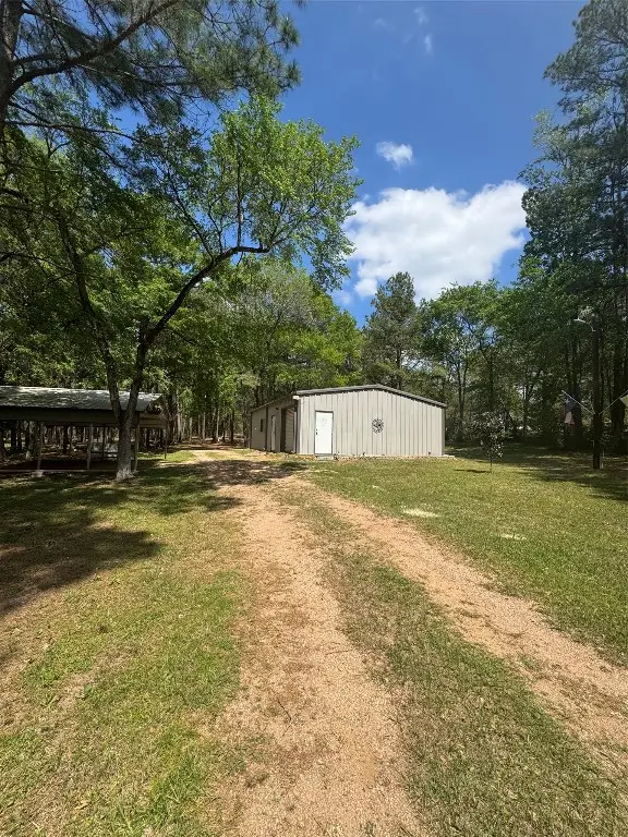 16375 Grand Flower Road, Plantersville, TX 77363 - #1
