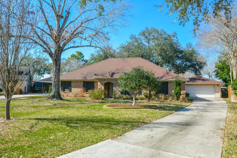 2117 W Linwood Oaks, Pearland, TX 77581 - #2