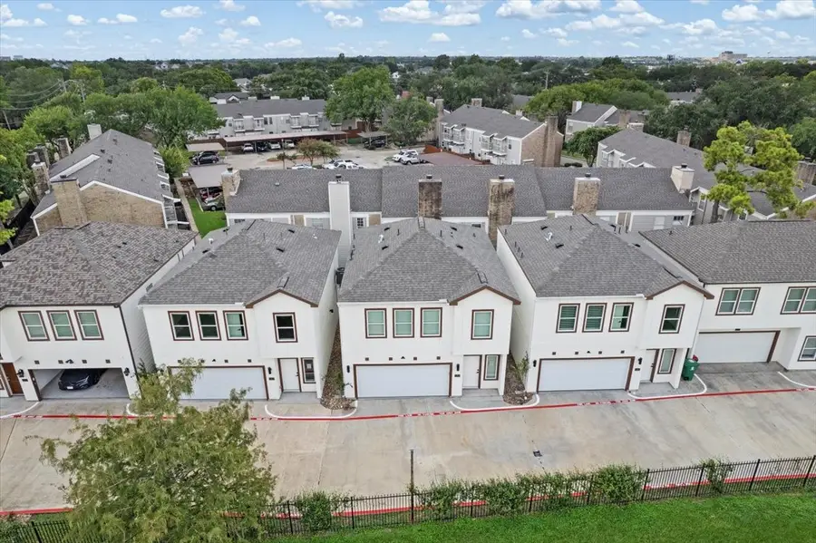 11617 Waldemar Drive, Houston, TX 77077 - Image #2