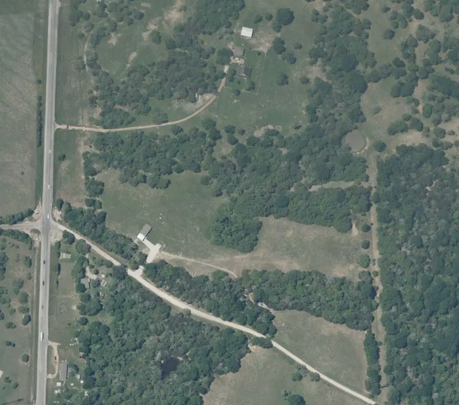 104 County Road 149, Hallettsville, TX 77964 - Image #2
