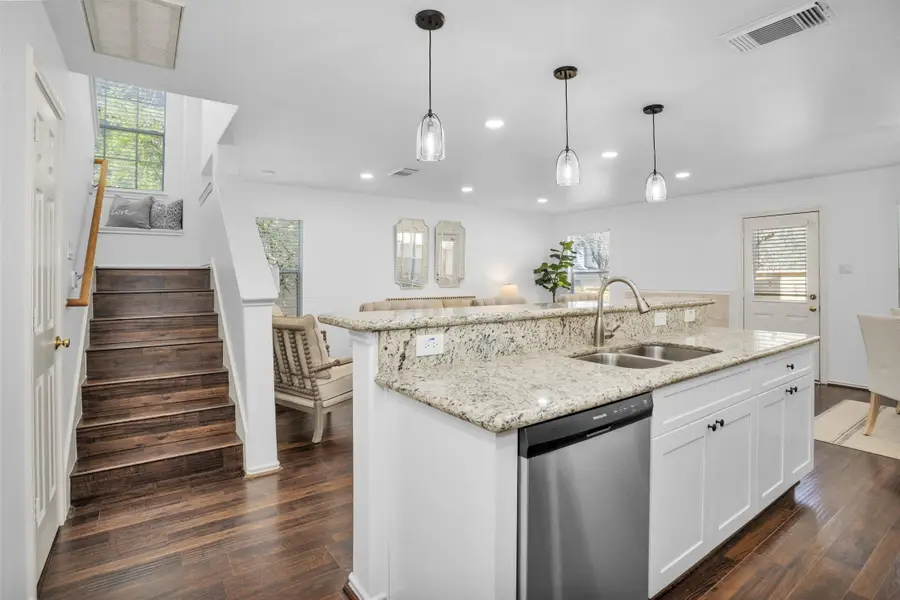 35 Marble Rock Place, The Woodlands, TX 77382 - #3