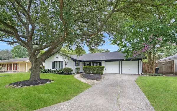 9535 Meadowbriar Lane, Houston, TX 77063