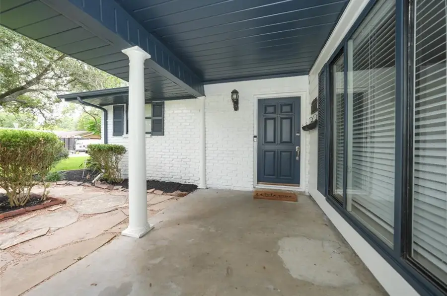 9535 Meadowbriar Lane, Houston, TX 77063 - Image #2