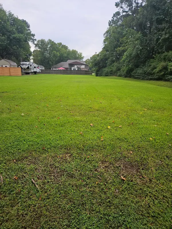 2206 Hickory Manor Drive, Huffman, TX 77336