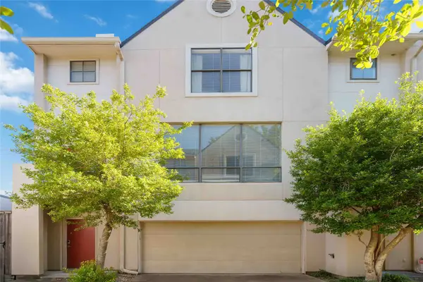 939 Colorado #20, Houston, TX 77007