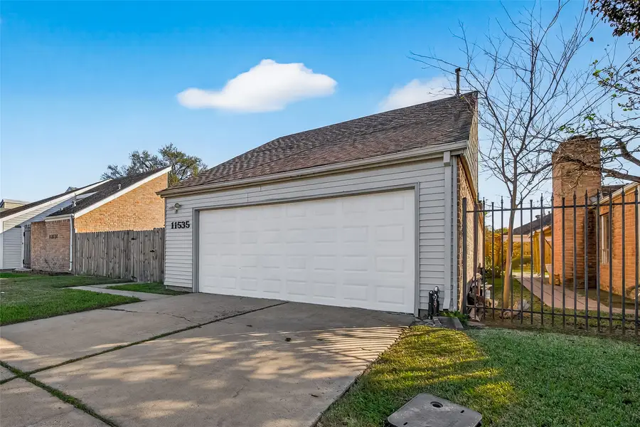 11535 Bellspring Drive, Houston, TX 77072 - #3