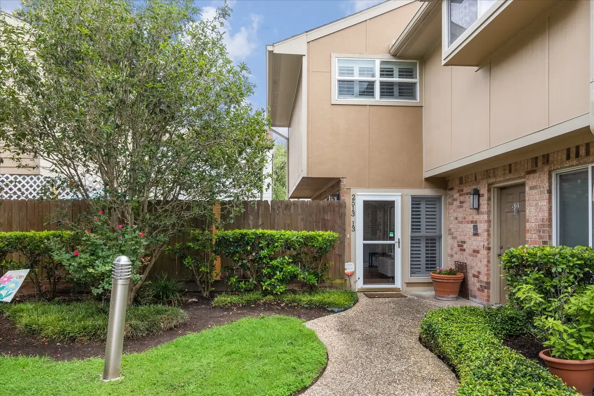 2513 Bering Drive #13, Houston, TX 77057 - Image #1