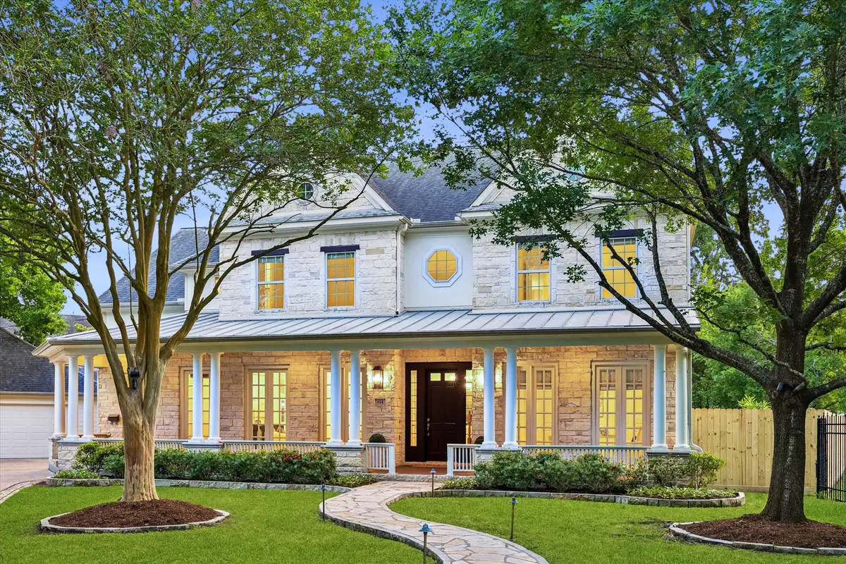 814 Atwell Street, Bellaire, TX 77401 - #1