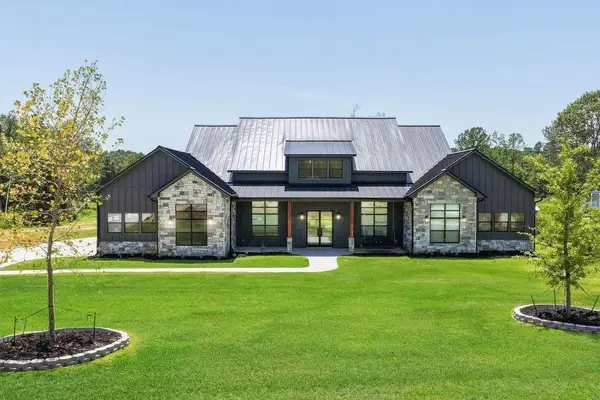 150 Quiet Springs Trail, Willis, TX 77378