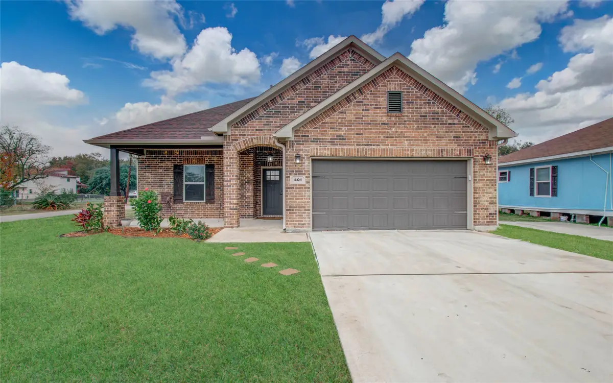 401 S Blackwell Street, La Porte, TX 77571 - Image #1