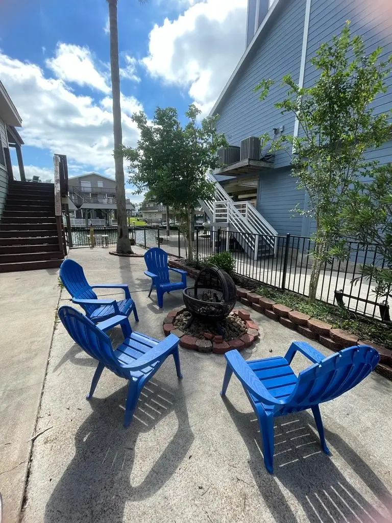 146 Tamana Drive, Galveston, TX 77554 - Image #3