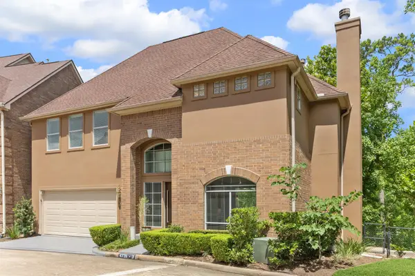 4736 Post Oak Timber Drive #3, Houston, TX 77056