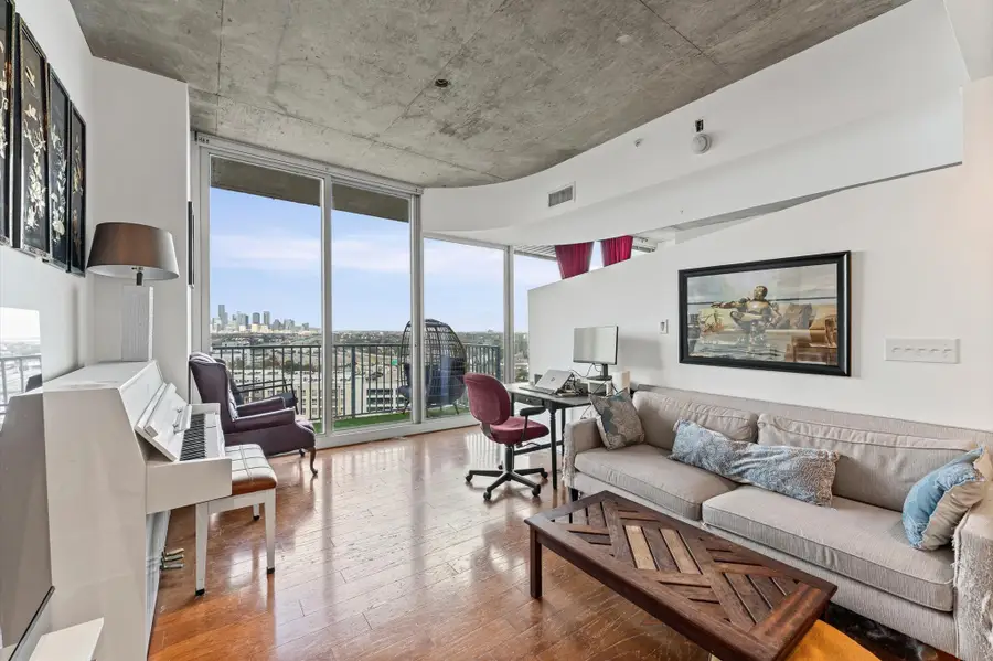 5925 Almeda Road #11315, Houston, TX 77004 - Image #2