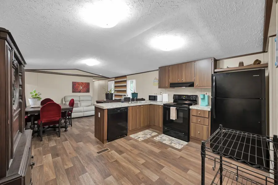 21613 County Road 3749d, Cleveland, TX 77327 - Image #3